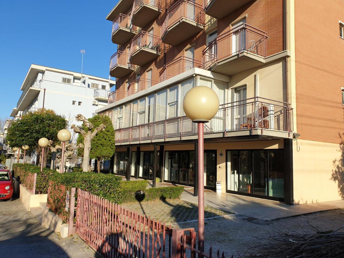 Hotel Paradiso Rimini Eksteriør billede